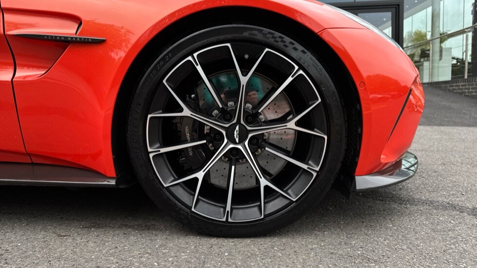 Used Aston Martin Vantage 2024 for sale - 76066953: Photo 25