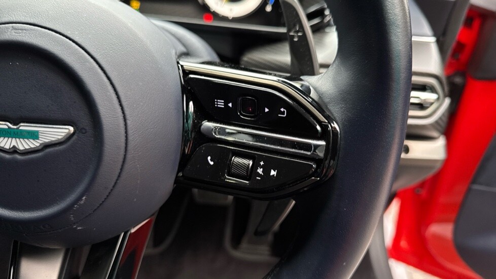 Used Aston Martin Vantage 2024 for sale - 76066953: Photo 27