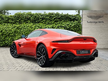Used Aston Martin Vantage 2024 for sale - 76066953: Photo