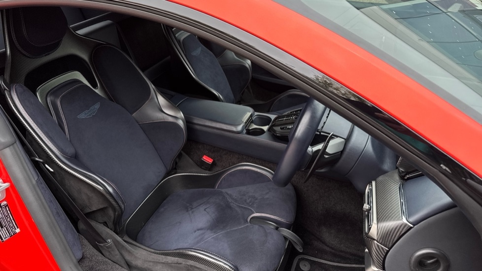 Used Aston Martin Vantage 2024 for sale - 76066953: Photo 43