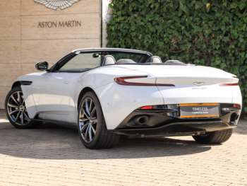 Used Aston Martin DB11 2021 for sale - 74402944: Photo