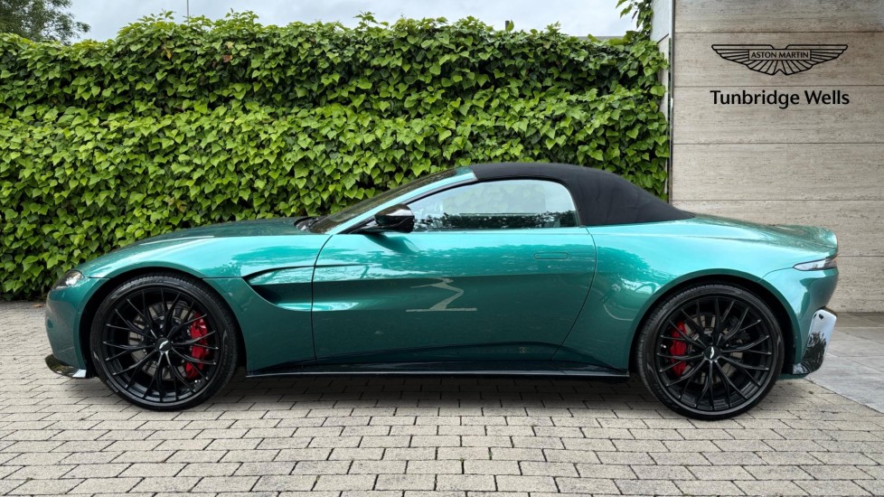 Used Aston Martin Vantage 2024 for sale - 76544571: Photo 17