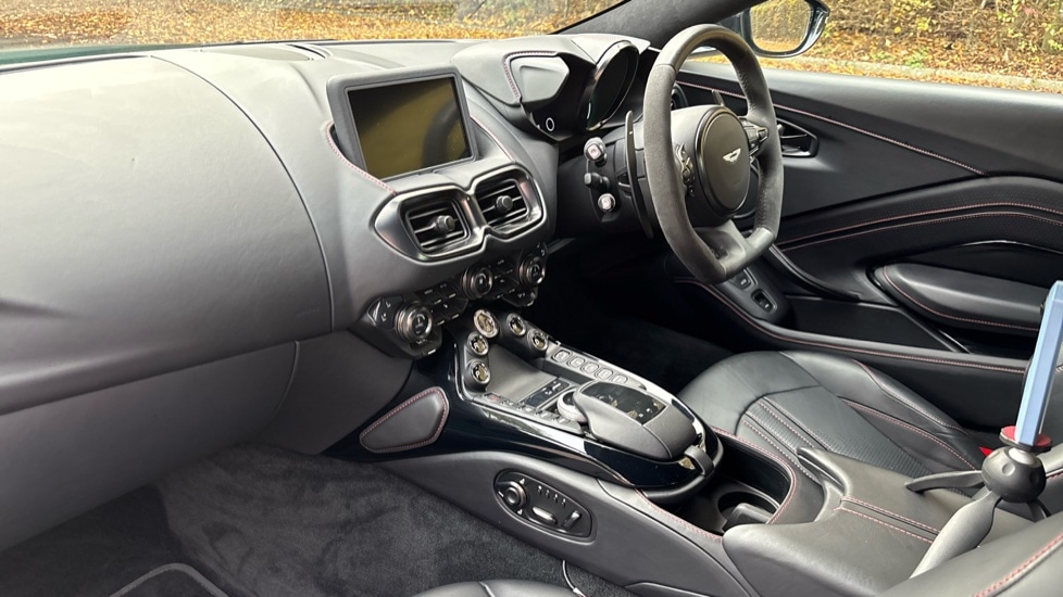 Used Aston Martin Vantage 2024 for sale - 76544571: Photo 18