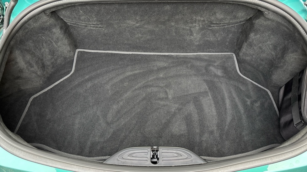 Used Aston Martin Vantage 2024 for sale - 76544571: Photo 21