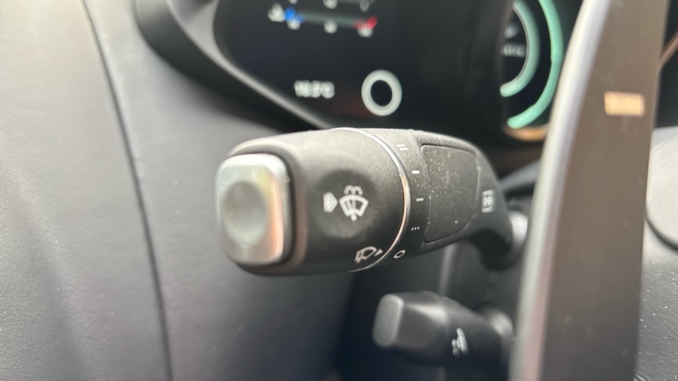 Used Aston Martin Vantage 2024 for sale - 76544571: Photo 29