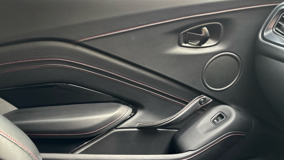 Used Aston Martin Vantage 2024 for sale - 76544571: Photo 36