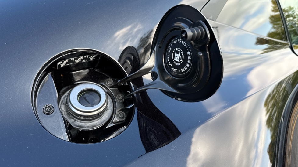 Used Aston Martin Vantage 2020 for sale - 75959526: Photo 26