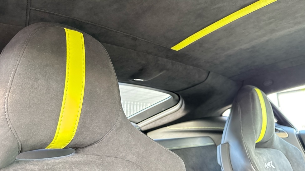 Used Aston Martin Vantage 2020 for sale - 75959526: Photo 35