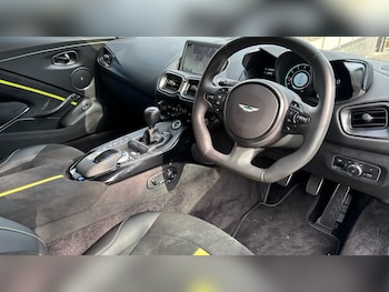 Used Aston Martin Vantage 2020 for sale - 75959526: Photo