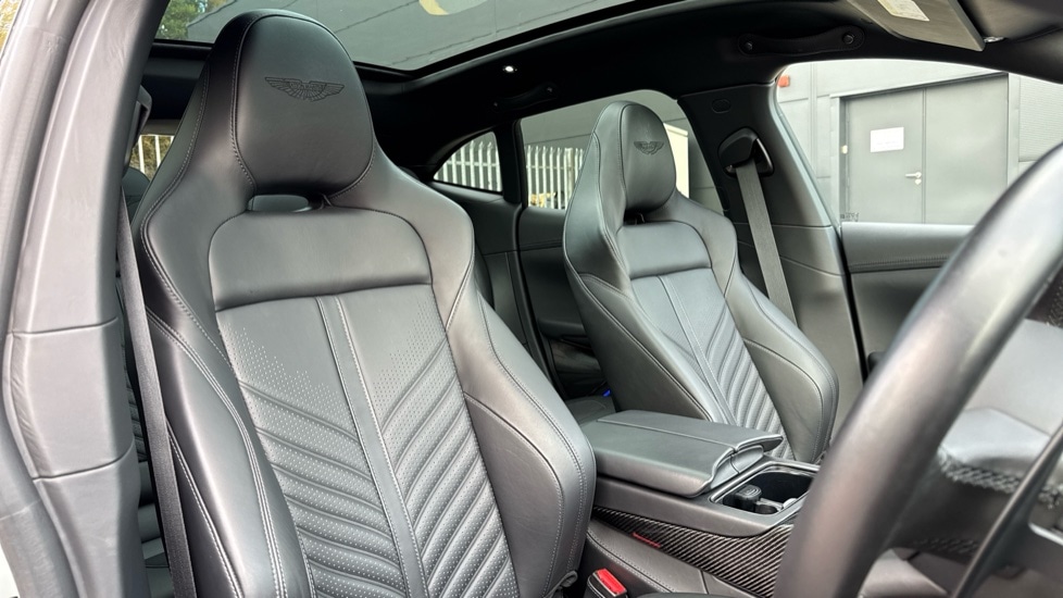 Used Aston Martin DBX 2024 for sale - 76203963: Photo 12