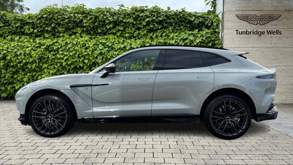 Used Aston Martin DBX 2024 for sale - 76203963: Photo 17
