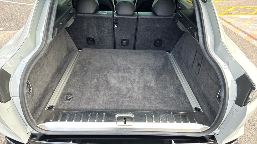 Used Aston Martin DBX 2024 for sale - 76203963: Photo 21