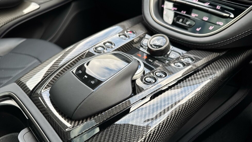 Used Aston Martin DBX 2024 for sale - 76203963: Photo 33