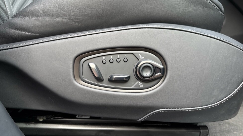 Used Aston Martin DBX 2024 for sale - 76203963: Photo 36