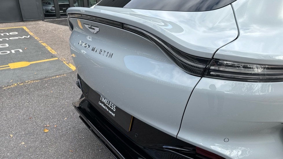 Used Aston Martin DBX 2024 for sale - 76203963: Photo 8