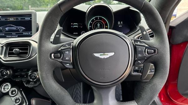 Used Aston Martin Vantage 2024 for sale - 75392168: Photo 11
