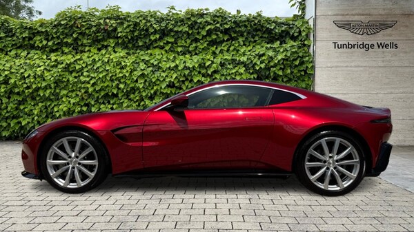 Used Aston Martin Vantage 2024 for sale - 75392168: Photo 17
