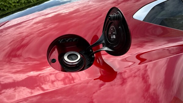 Used Aston Martin Vantage 2024 for sale - 75392168: Photo 26