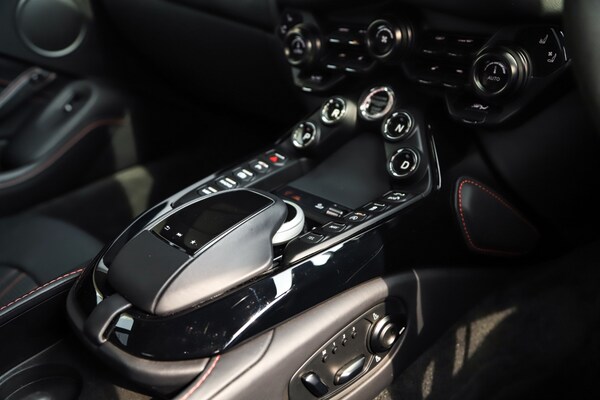 Used Aston Martin Vantage 2024 for sale - 75392168: Photo 60