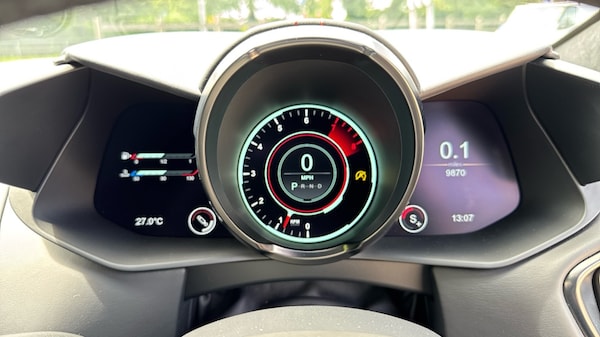 Used Aston Martin Vantage 2024 for sale - 75392168: Photo 6