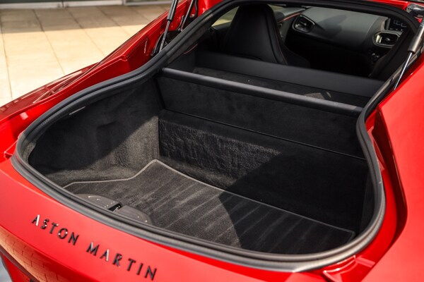 Used Aston Martin Vantage 2024 for sale - 75392168: Photo 76
