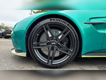 Used Aston Martin Vantage 2024 for sale - 76067045: Photo