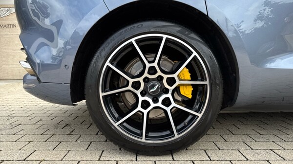 Used Aston Martin DBX 2021 for sale - 75391567: Photo 24