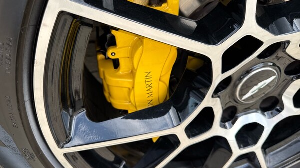 Used Aston Martin DBX 2021 for sale - 75391567: Photo 43