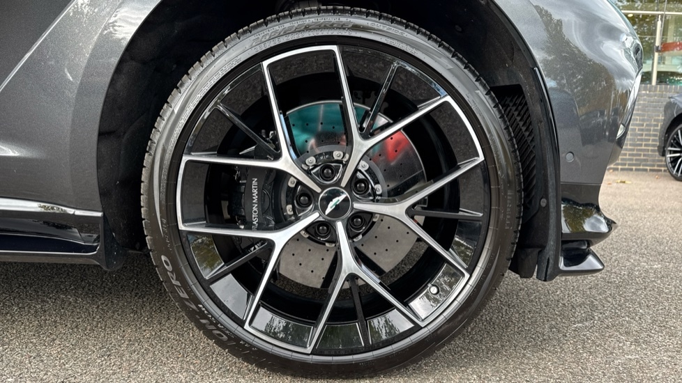 Used Aston Martin DBX 2024 for sale - 76216981: Photo 25