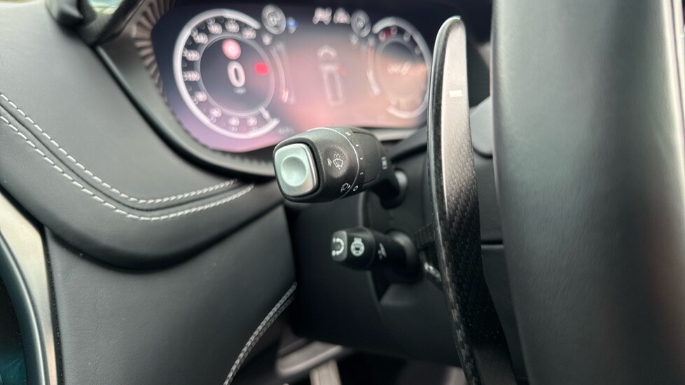 Used Aston Martin DBX 2024 for sale - 76216981: Photo 29