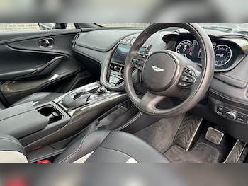 Used Aston Martin DBX 2024 for sale - 76216981: Photo