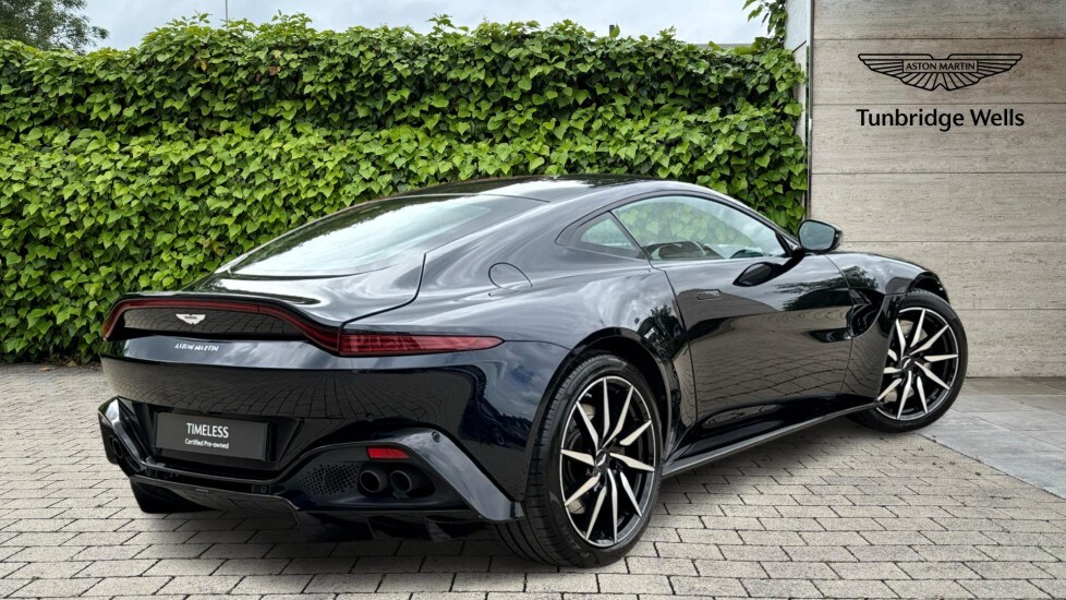 Used Aston Martin Vantage 2019 for sale - 76355224: Photo 14