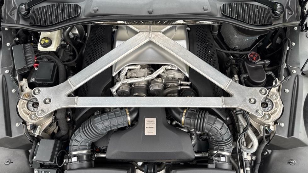 Used Aston Martin Vantage 2019 for sale - 76355224: Photo 22