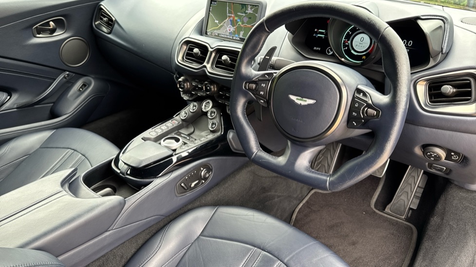 Used Aston Martin Vantage 2019 for sale - 76355224: Photo 3