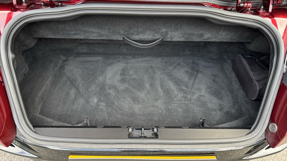 Used Aston Martin V8 2025 for sale - 76067091: Photo 21