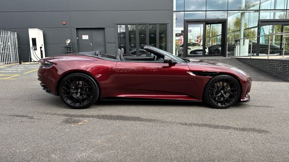 Used Aston Martin V8 2025 for sale - 76067091: Photo 40