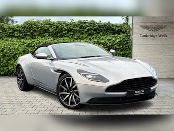 Used Aston Martin DB11 2019 for sale - 76630276: Photo