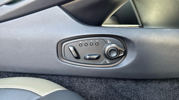Used Aston Martin V8 2024 for sale - 75424957: Photo 35