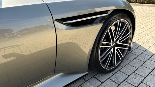 Used Aston Martin V8 2024 for sale - 75424957: Photo 9