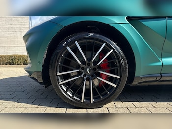 Used Aston Martin DBX 2022 for sale - 75479698: Photo