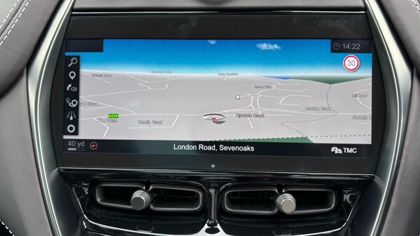 Used Aston Martin DBX 2024 for sale - 75391568: Photo 31