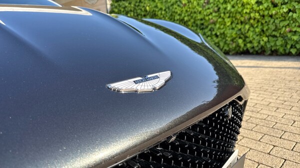 Used Aston Martin DBS 2020 for sale - 75554453: Photo 42