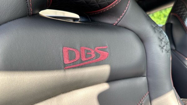 Used Aston Martin DBS 2020 for sale - 75554453: Photo 5