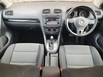 Used BMW 2 Series 2017 for sale - 78520128: Photo