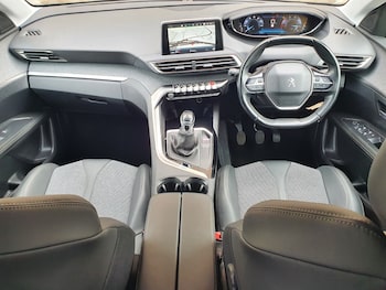 Used Peugeot 3008 2018 for sale - 78520131: Photo