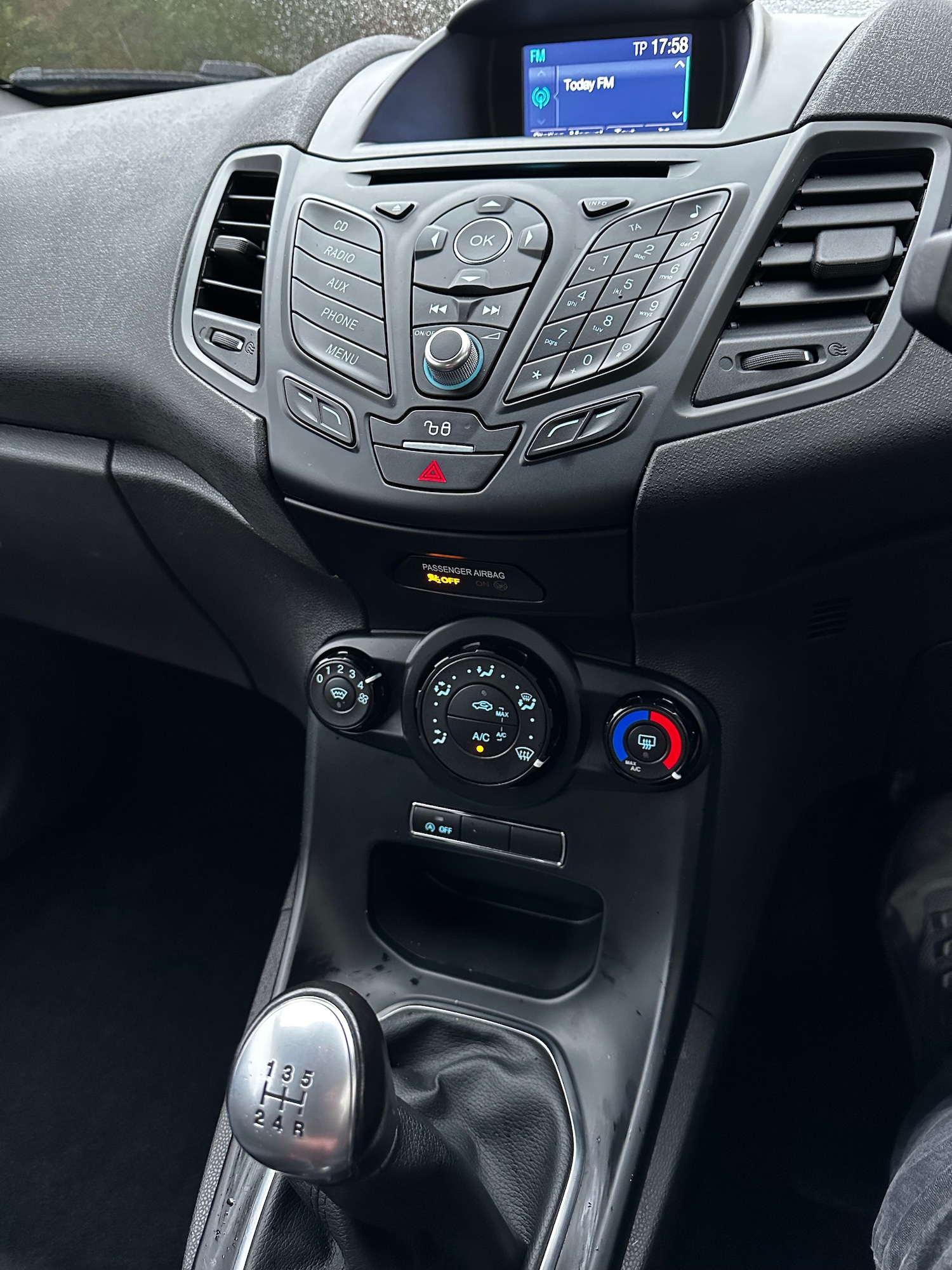 Used Ford Fiesta 2017 for sale - 77906813: Photo 12