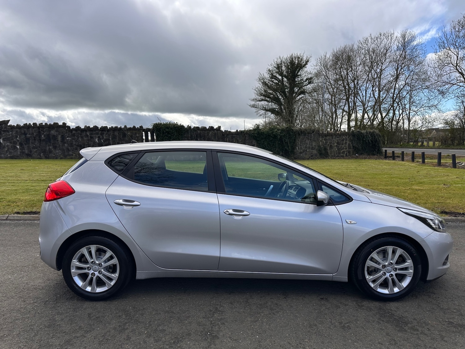 Used Kia Ceed 2014 for sale - 78133691: Photo 7