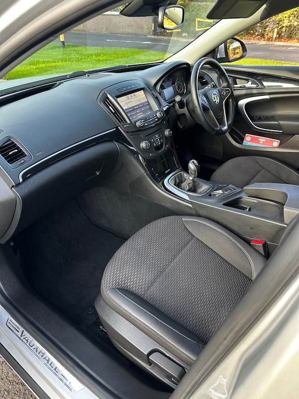 Used Vauxhall Insignia 2015 for sale - 76325857: Photo 12