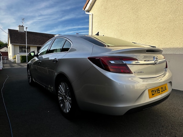 Used Vauxhall Insignia 2015 for sale - 76325857: Photo 4
