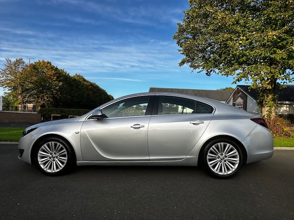 Used Vauxhall Insignia 2015 for sale - 76325857: Photo 5